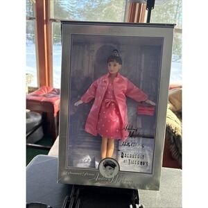 VTG 1998 Audrey Hepburn Barbie Breakfast At Tiffany's Pink Dress Doll NRFB 20665